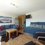 Sunny 5 Guests By Moosfluh Gondola * 利德阿尔卑斯