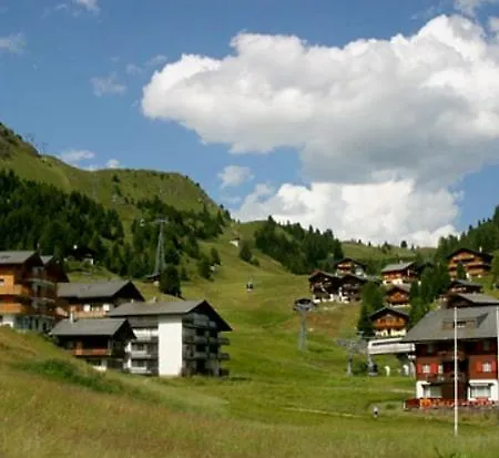 Sunny 5 Guests By Moosfluh Gondola * רידראלפ